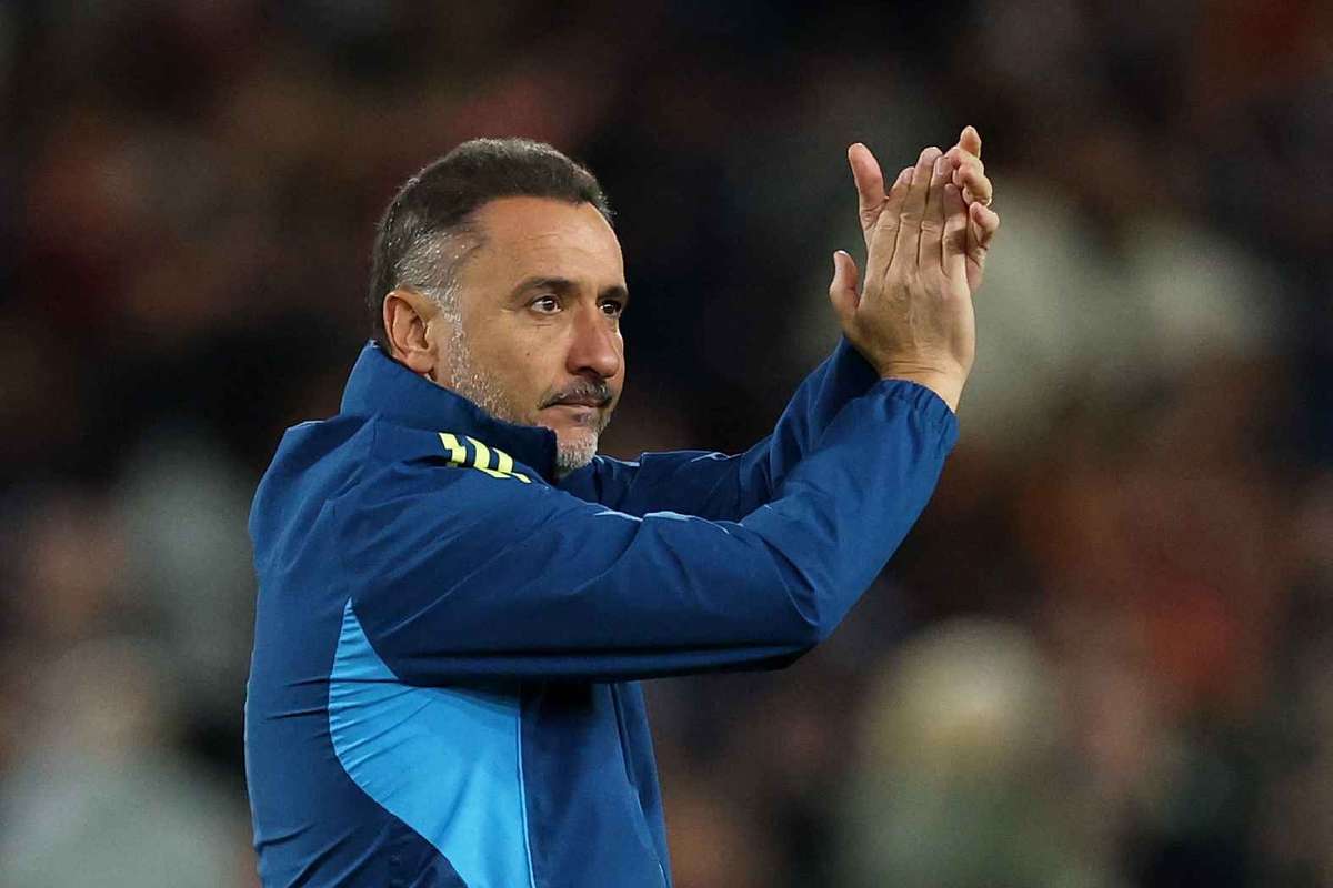 Vitor Pereira Motivates Nottingham Forest to Conclude Campaign Strongly and Advance to Europa League Decider