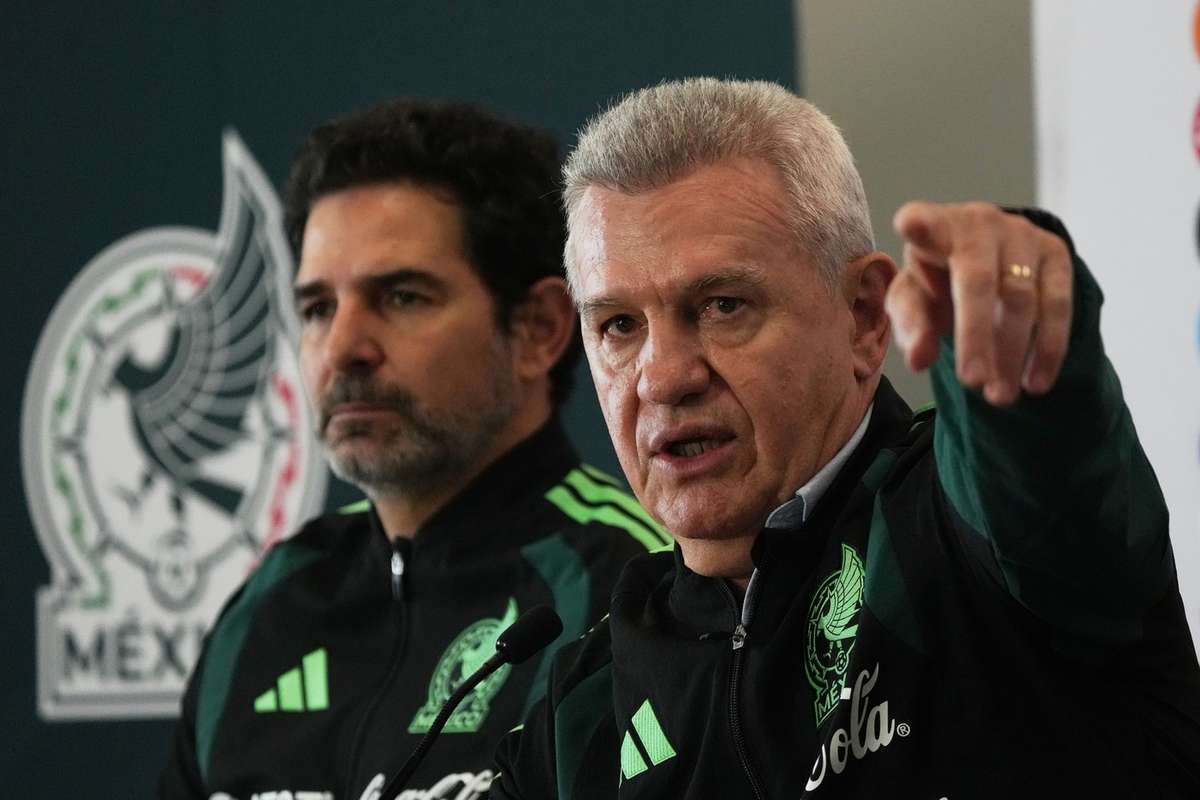 Federação Mexicana Avisa Jogadores de Risco de Exclusão no Mundial