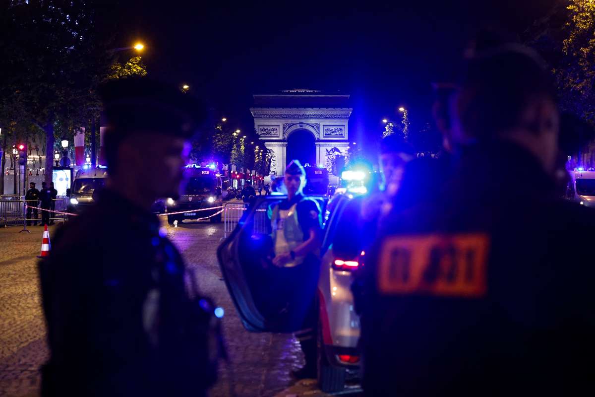 Incidents tendus à Paris mercredi soir, 127 arrestations, 11 blessés dont un sérieusement touché