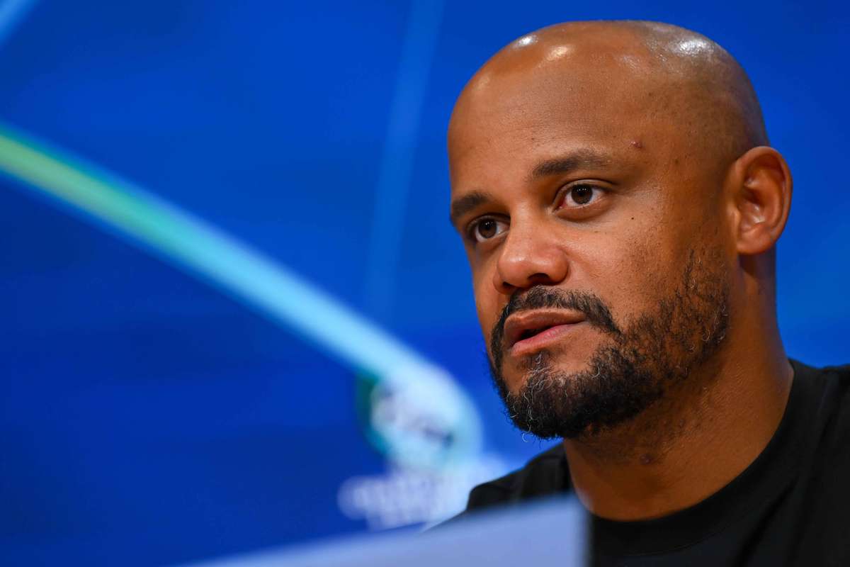 Liga dos Campeões: Kompany afirma que Nuno Mendes merecia expulsão aos 29 minutos