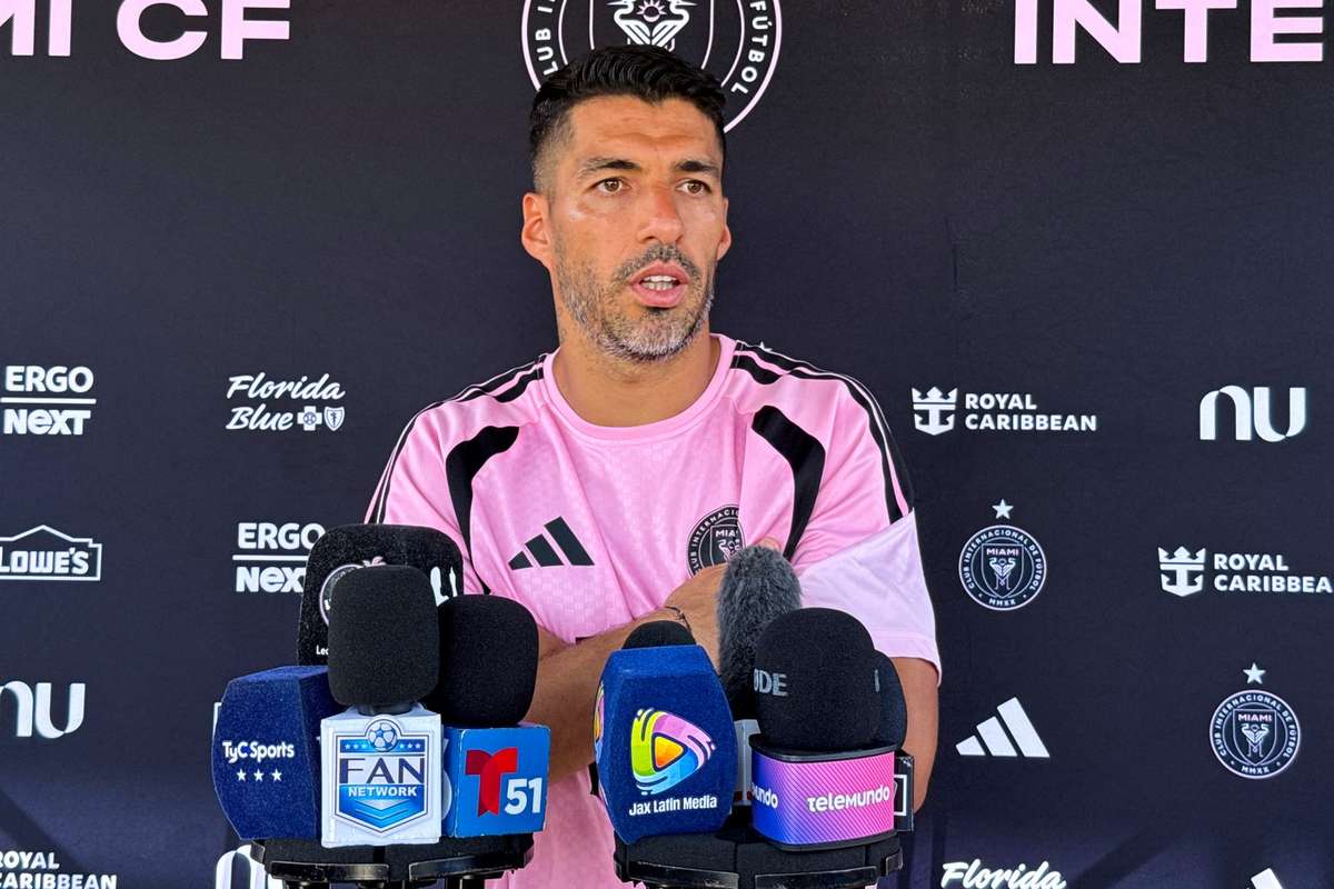Luis Suárez disponível para retornar à seleção uruguaia no Mundial de 2026