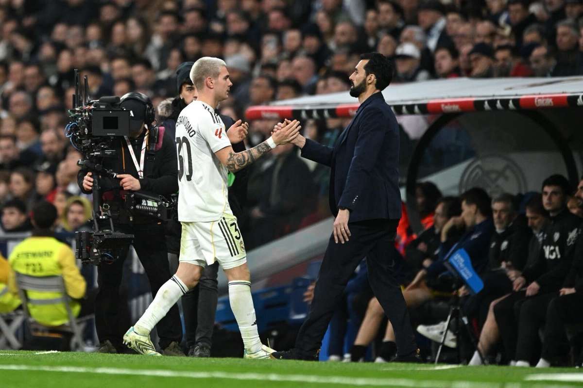 El rol sorprendente y controversias de Mastantuono en el vestuario dividido del Real Madrid