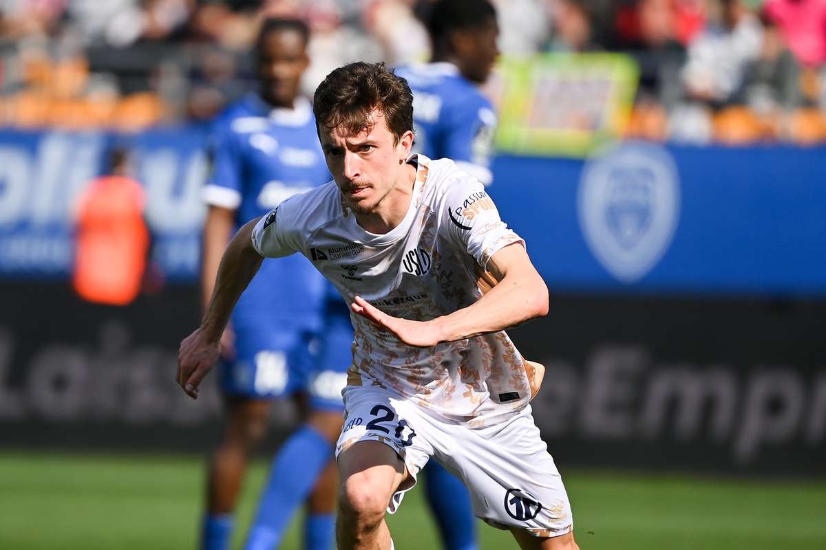 Enzo Bardeli du Dunkerquois attire deux équipes de Liga ASSE déjà intéressée