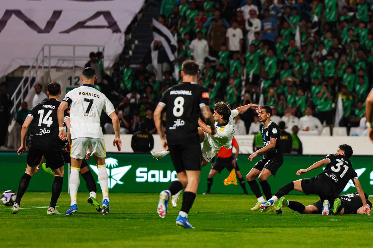 Arábia Saudita Al Nassr derrota Al Shabab por 2 a 4 com golos de Joao Felix e Cristiano Ronaldo