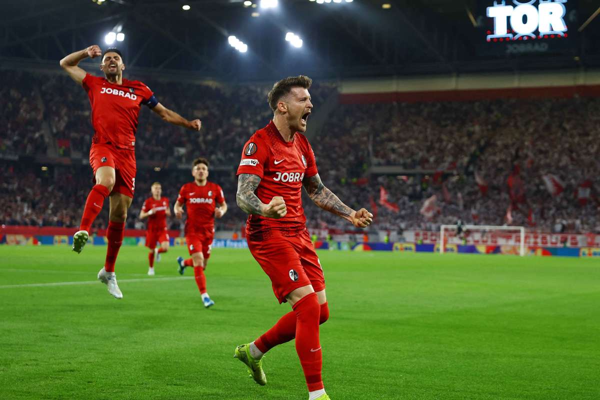 Doblete de Kübler lidera la remontada del Friburgo contra el Braga (3-1)