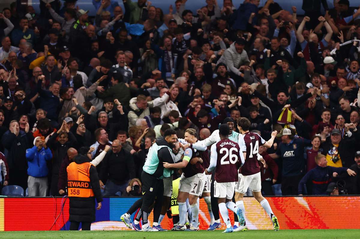 Liga Europa: Nottingham Forest de Vítor Pereira sofre pesada derrota e fica eliminado pelo Aston Villa (4-0)