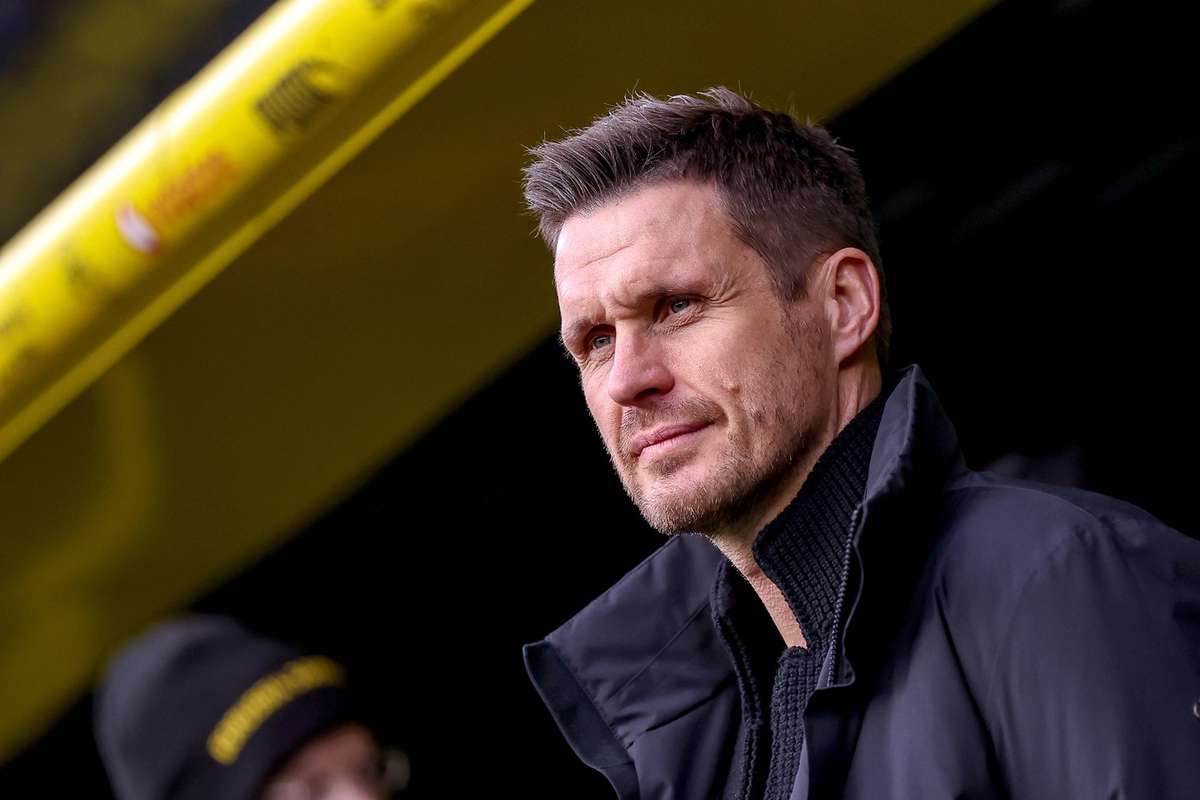Média alemã confirma fim de contrato entre Borussia Dortmund e diretor desportivo