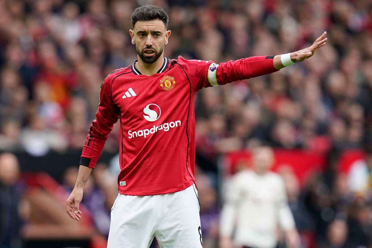 Hviezda Man Utd Bruno Fernandes tesne porazil Declana Rice v ankete FWA pre muzskeho futbalistu roka