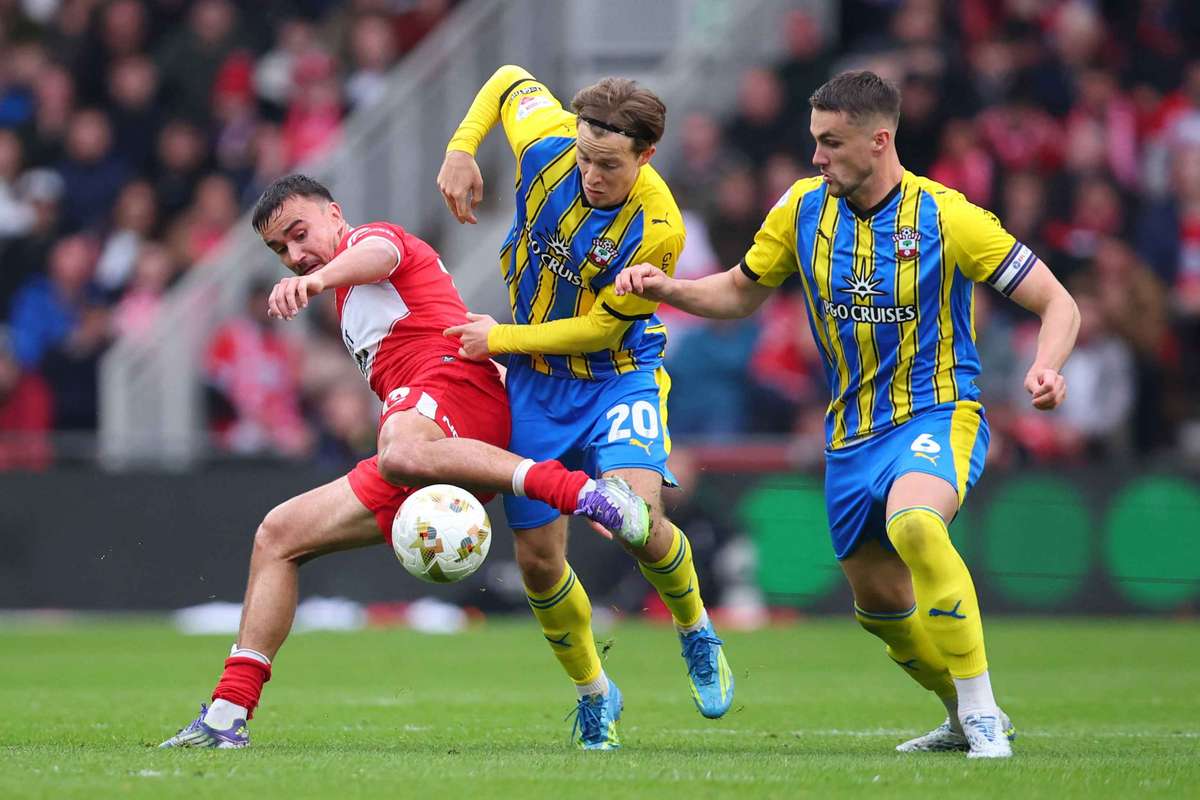 Middlesbrough yang Mendominasi Ditahan Southampton dalam Hasil Imbang Tanpa Gol Leg Pertama Kualifikasi
