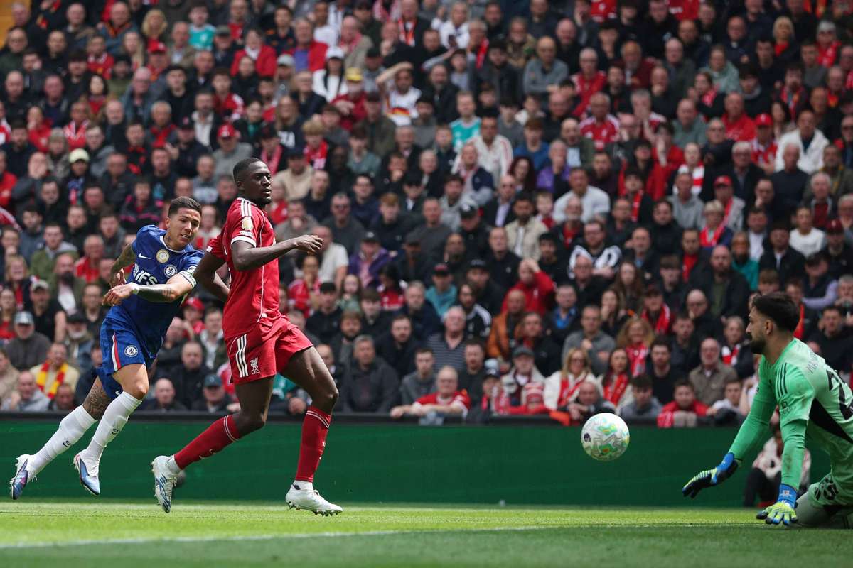 Premier League: Chelsea recupera um ponto fora de portas frente ao Liverpool (1-1)