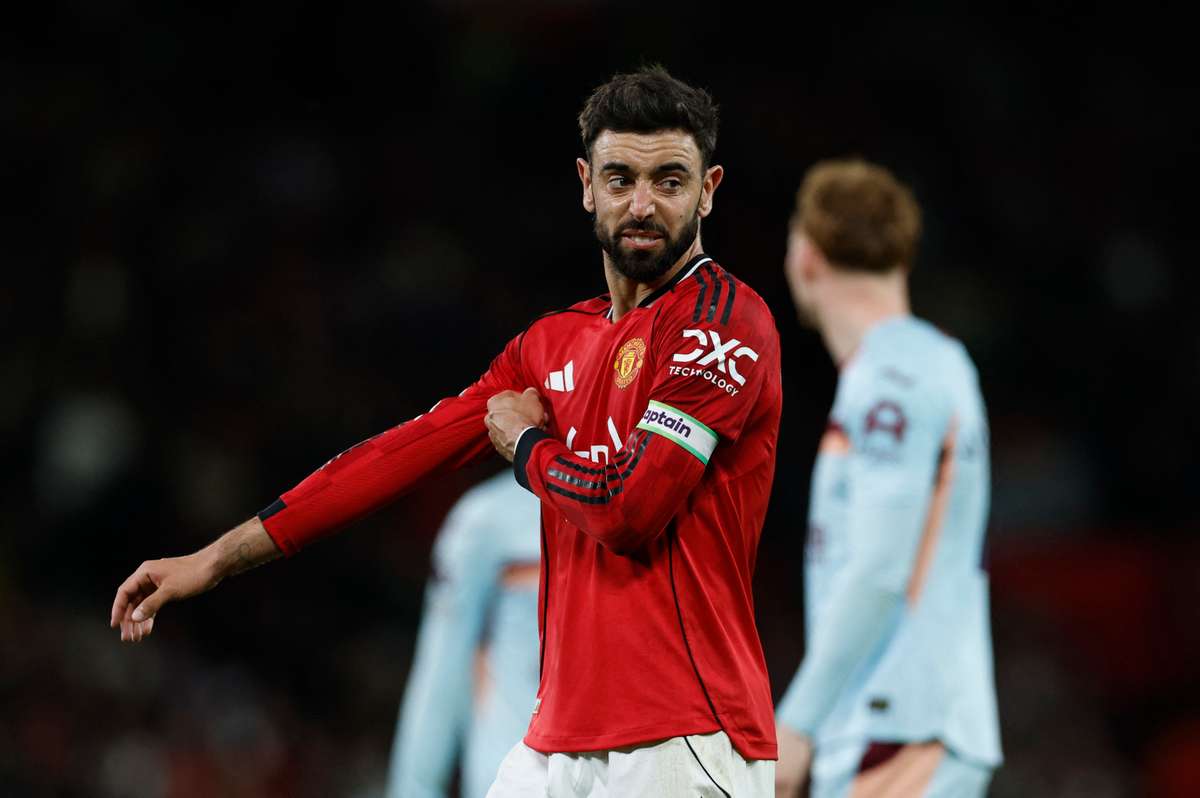 Piers Morgan julga ridícula e uma palhaçada o galardão de Jogador do Ano concedido a Bruno Fernandes