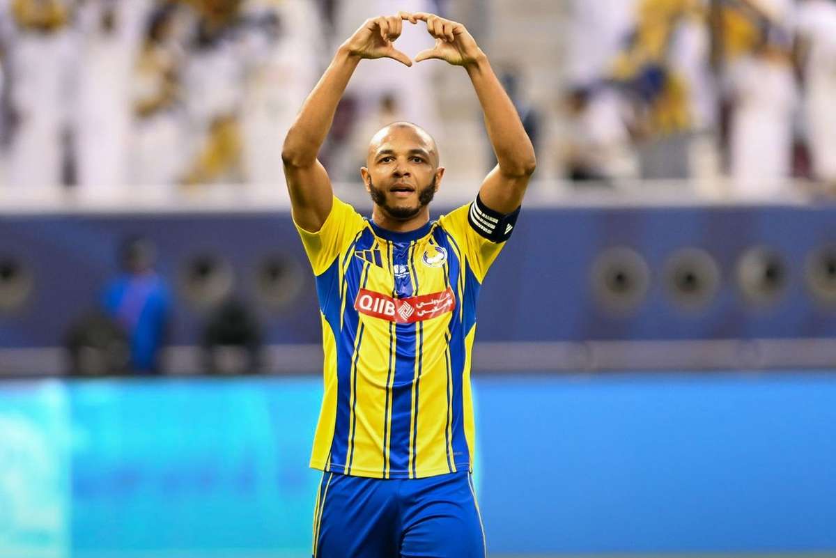 Qatar Al Gharafa orientado por Pedro Martins derrota Al Sadd por 4 a 1 e sagra se bicampeao da Emir Cup