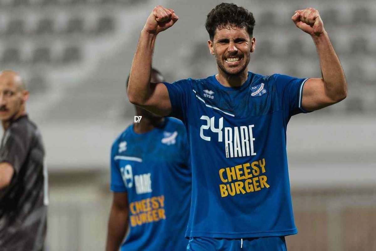 Pedro Machado relata o retorno do futebol no Kuwait após interrupção de dois meses por causa da guerra