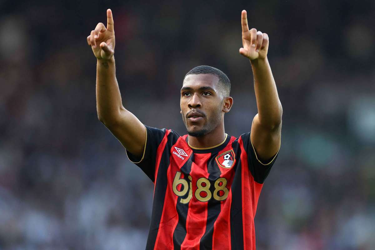 Rayan volta a marcar, Bournemouth derrota Fulham e mantém esperanças na Champions League