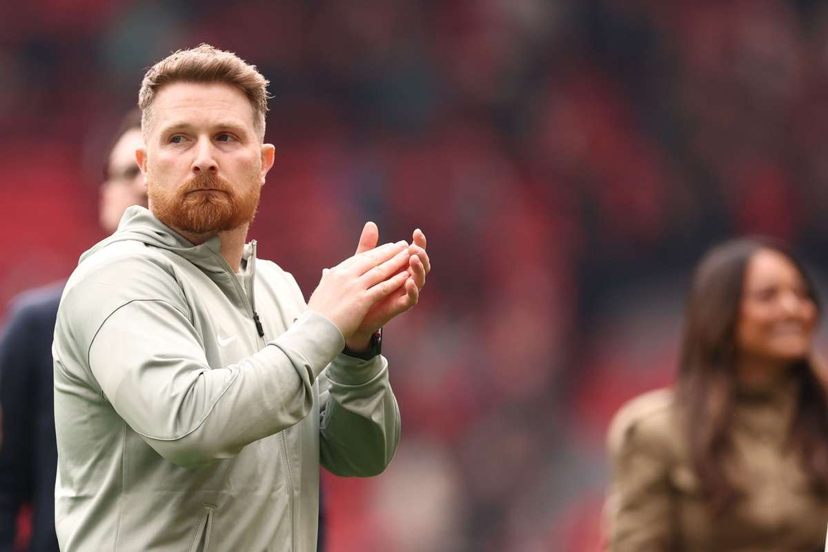 Calum McFarlane elogia exibicao convincente do Chelsea na visita ao Liverpool