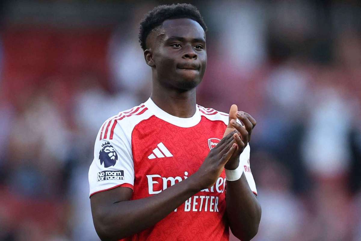 Arteta confia que o carisma de Saka leve o Arsenal ao sucesso na Premier League