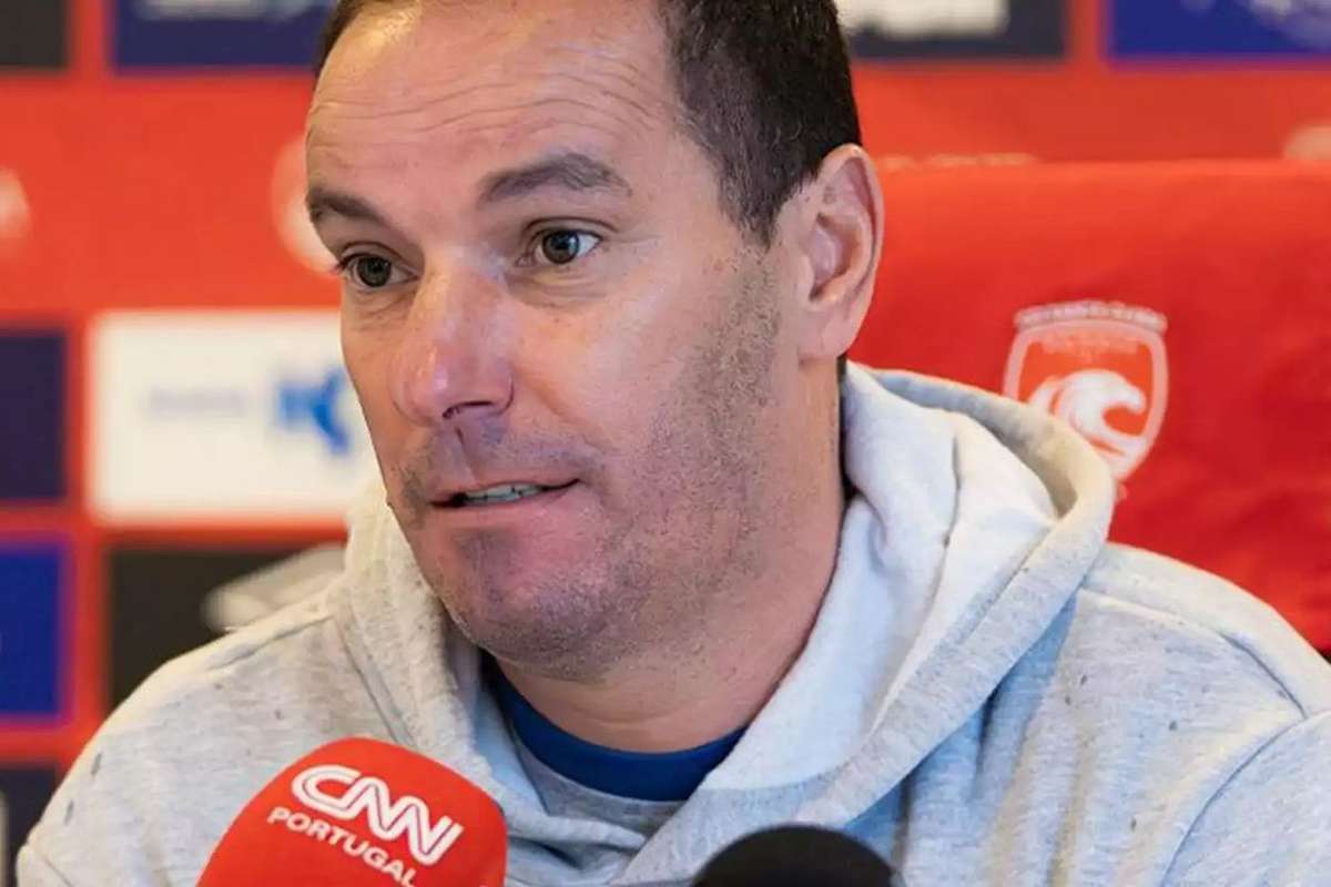 Petit deseja que o Santa Clara conclua bem a temporada: 'A imagem final é a que perdura'