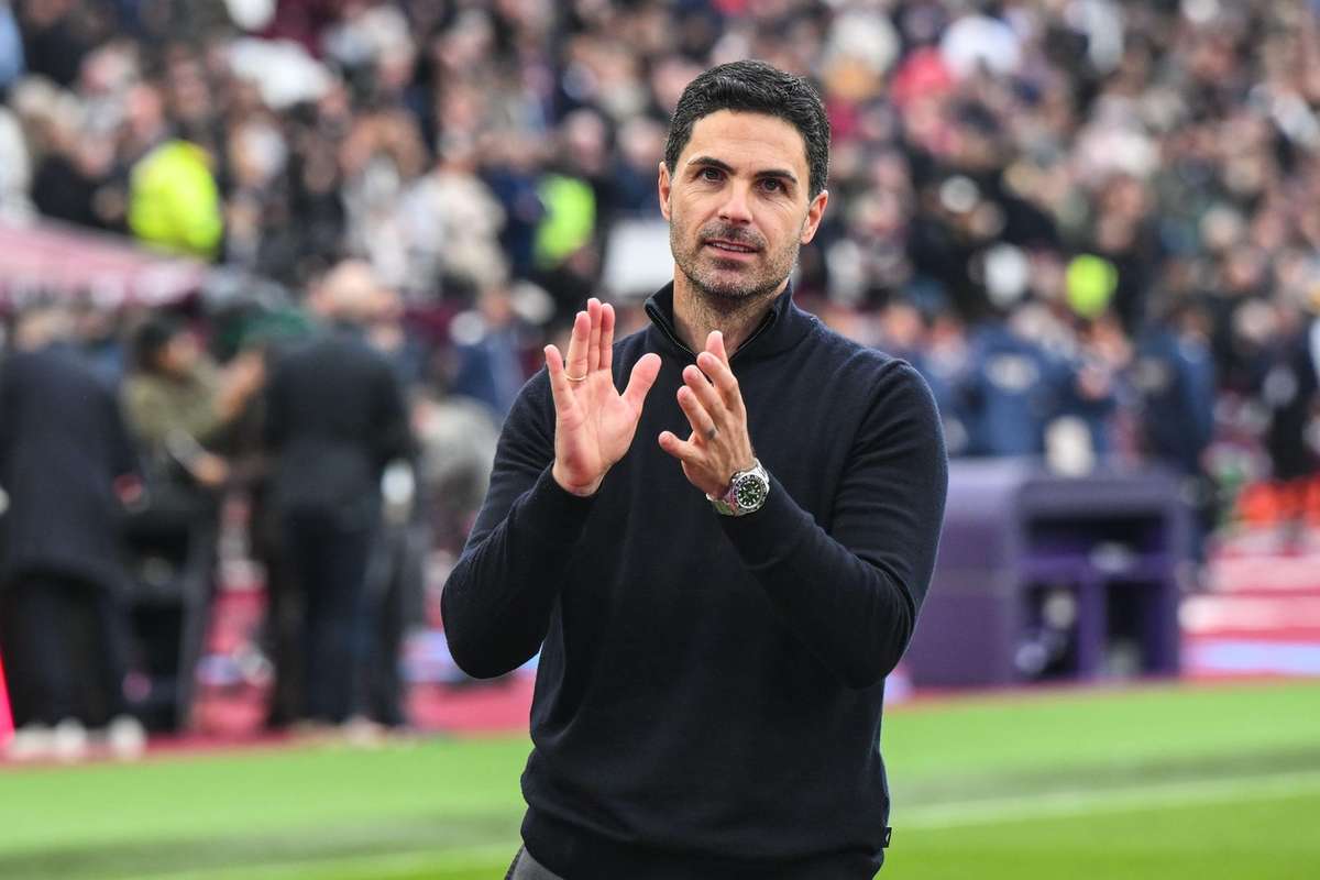 Arteta oceňuje odvahu a statečnost rozhodčích po sporném verdiktu který rozhodl o triumfu West Hamu