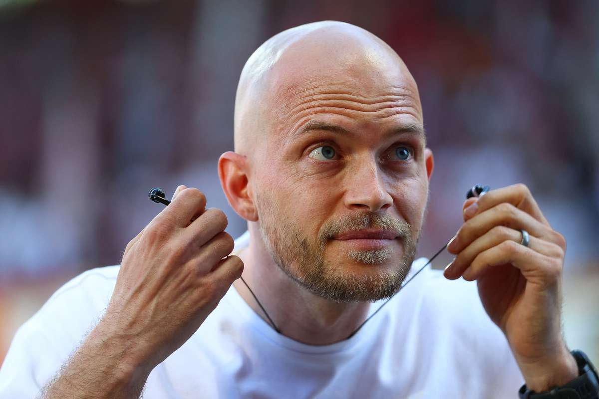 1. FC Köln Trainer Wagner ohne Termin und in Sorge um seinen Posten