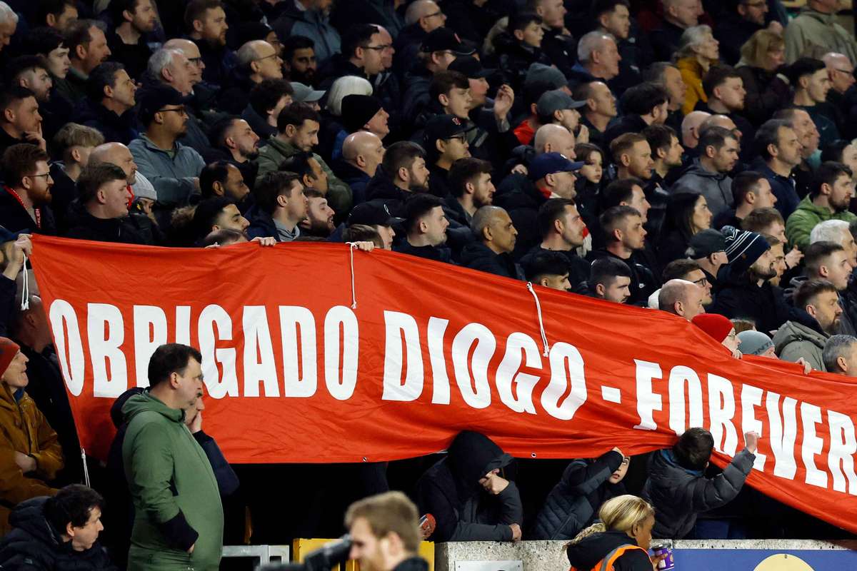 'Selamanya 20': Diogo Jota dan saudaranya akan dihormati Liverpool dengan monumen di Anfield