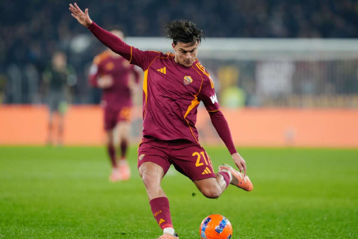 Paulo Dybala Mengakui Duel dengan Lazio Bisa Jadi Laga Kandang Terakhirnya di Roma