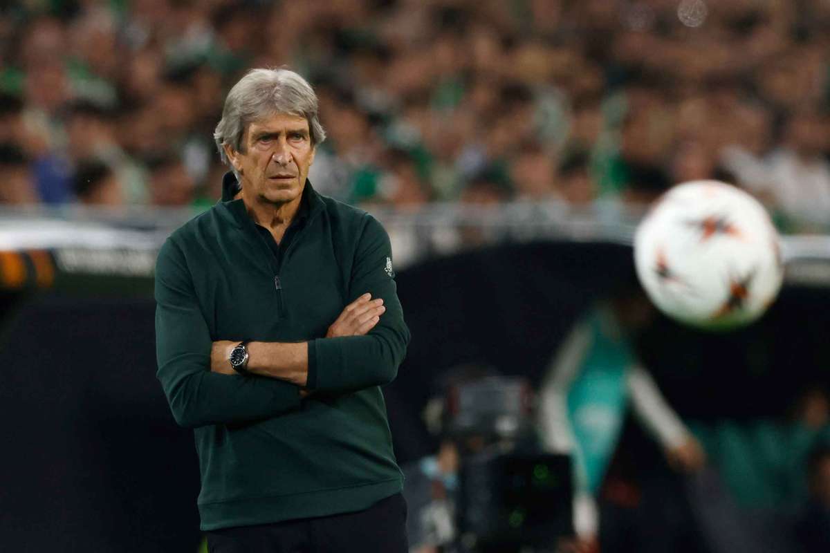 Manuel Pellegrini, emblema del triunfo al lograr el pase europeo