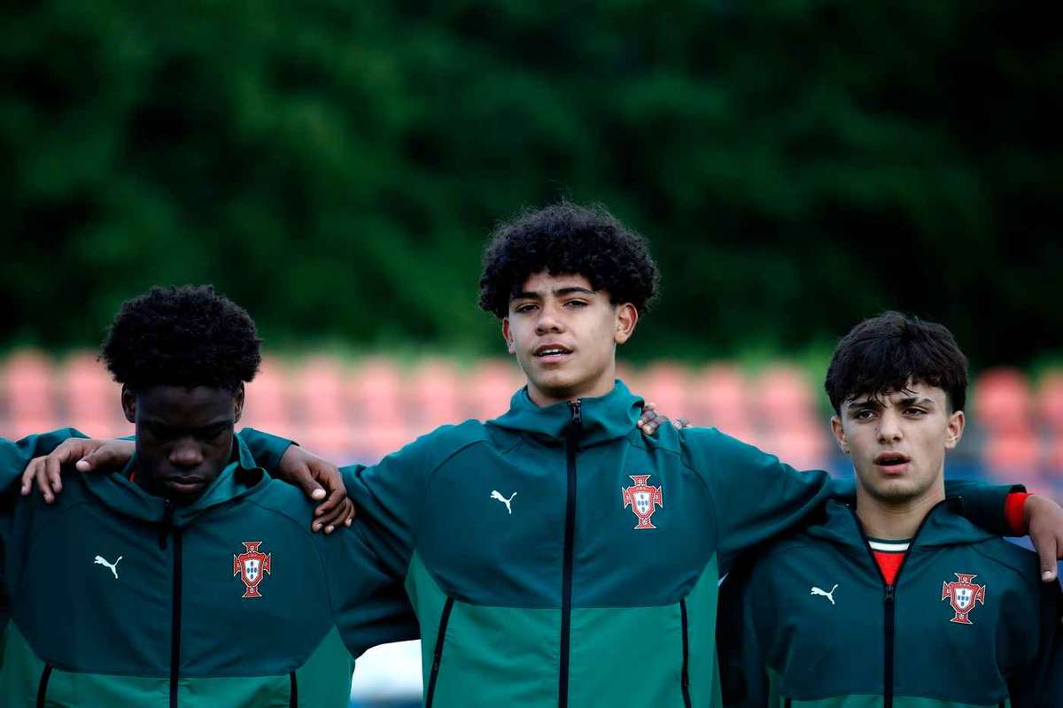Cristiano Ronaldo aproxima se de realizar o desejo de jogar ao lado do filho