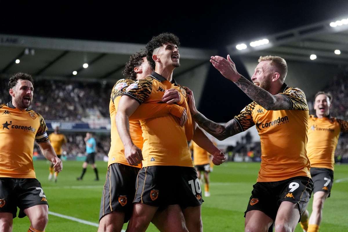 Championship: Hull derrota Millwall graças a Belloumi em grande forma e avança à final dos play-offs (2-0)