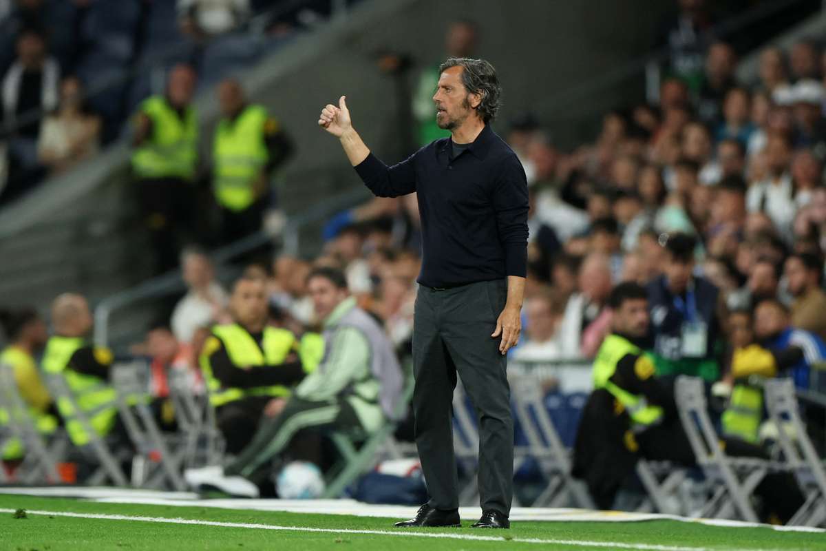 Quique Sánchez Flores: "No pensamos que el Barcelona reducirá su rendimiento"
