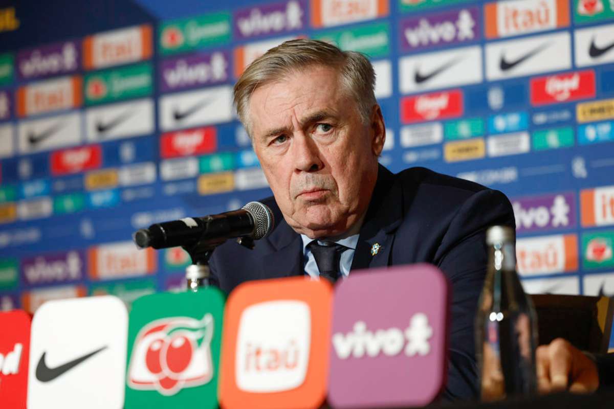 Da relva ao banco: os treinadores do Mundial que brilharam enquanto jogadores