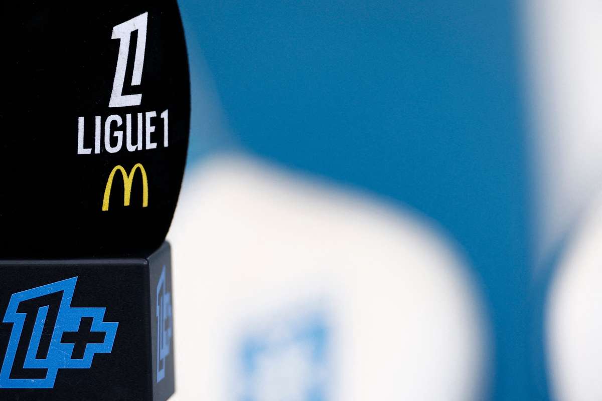 Les deputes adoptent un amendement pour la diffusion claire dun match de Ligue 1 par journee