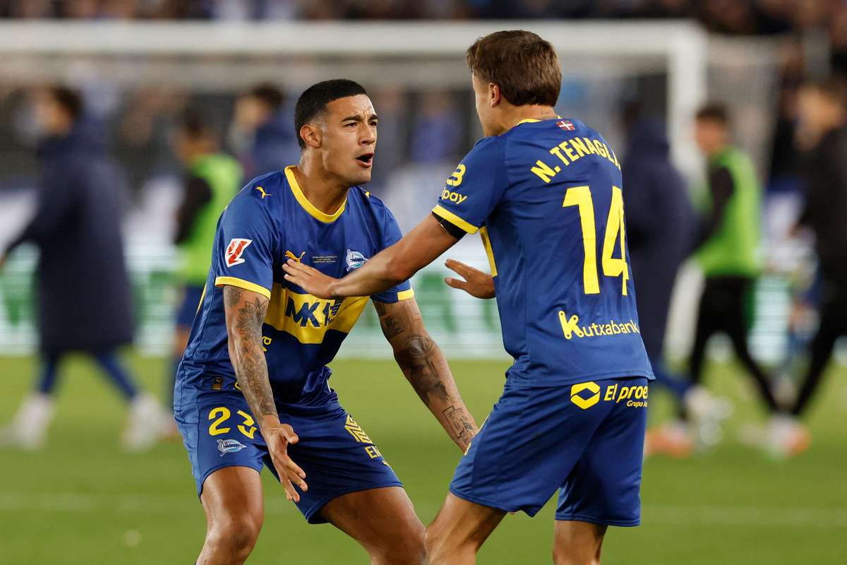 Barça déjà titré battu par Alavés qui échappe à la relégation