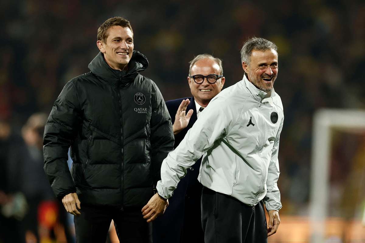 Luis Enrique félicite son groupe après avoir remporté 'le trophée le plus agréable et le plus ardu'