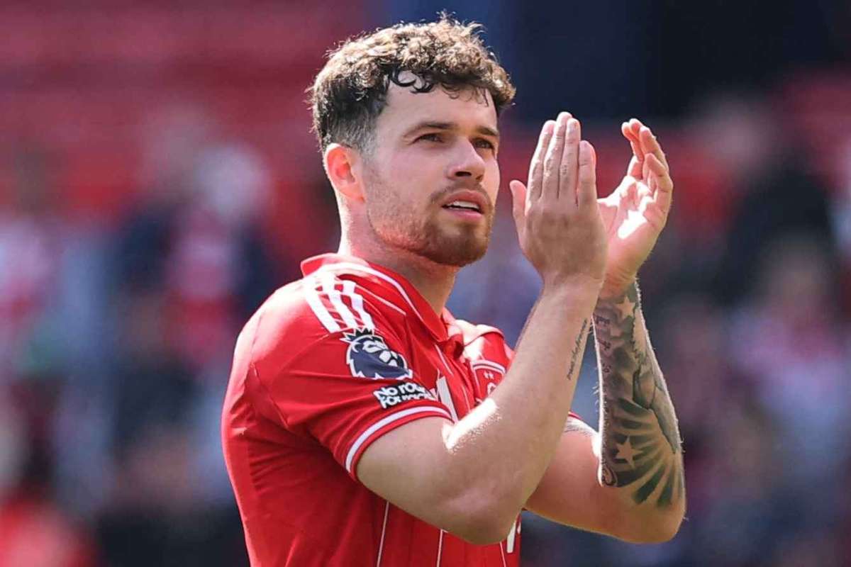 Nottingham Forest wil Williams beter contract geven terwijl teams interesse tonen