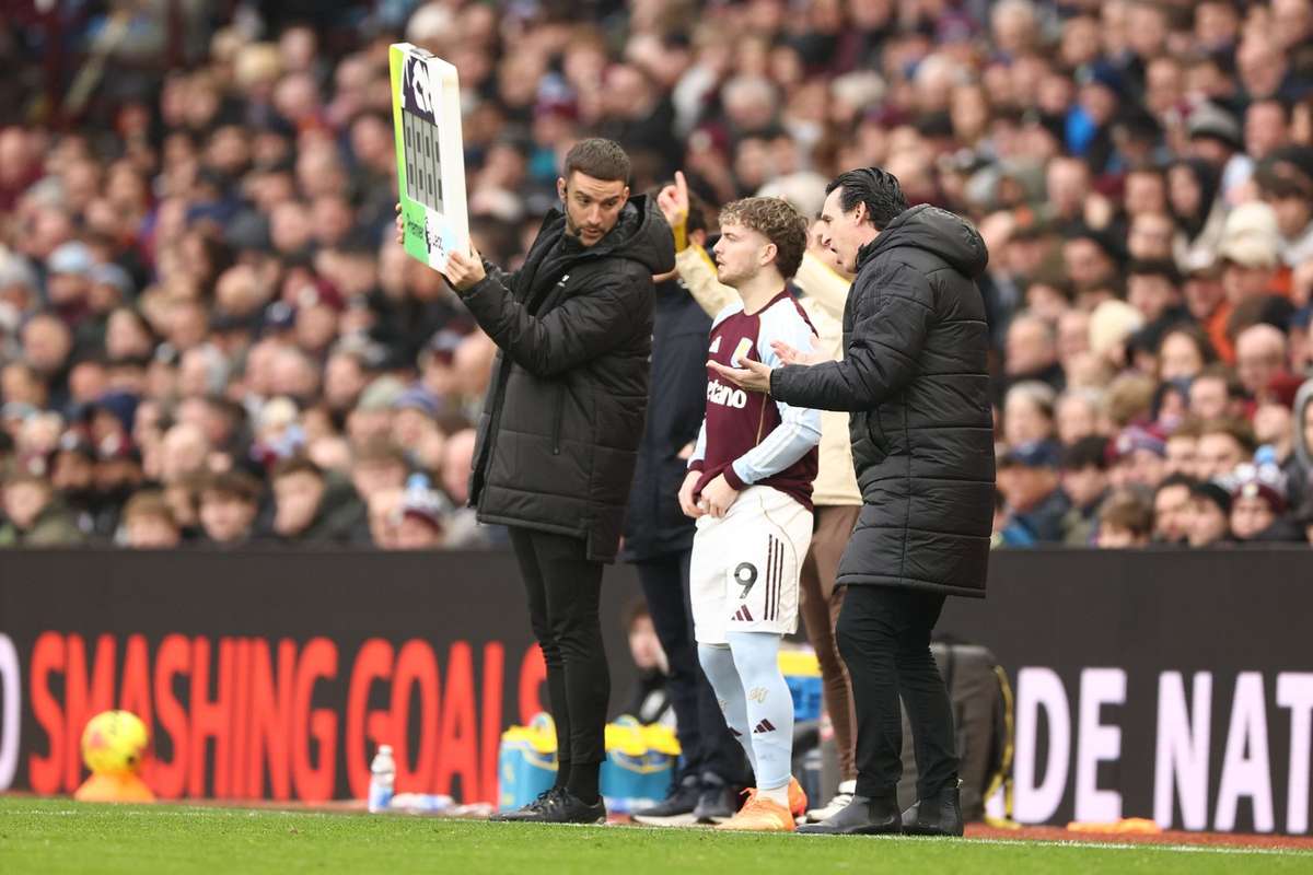 Emery labels Harvey Elliott's difficulties at Aston Villa as 'humiliating for all parties'