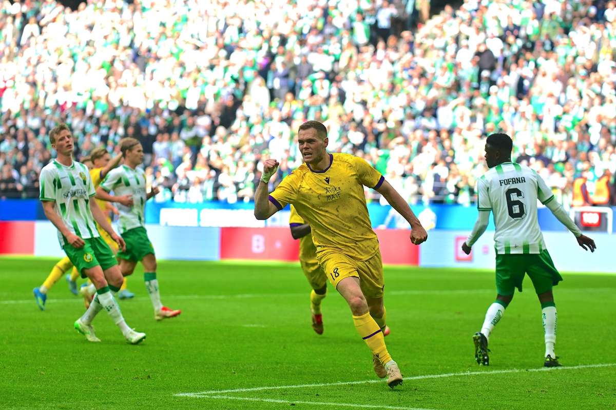 Suécia Mjallby derrota Hammarby por 2 a 1 e conquista o primeiro troféu de sua história