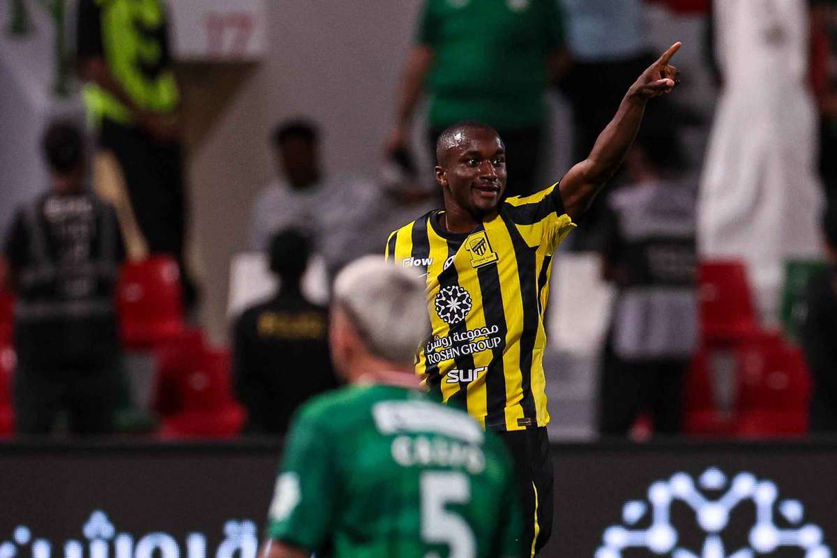 Arábia Saudita: Sérgio Conceição coloca equipa na zona de acesso à Champions Asiática (1-3), José Gomes conquista nova vitória (2-0)