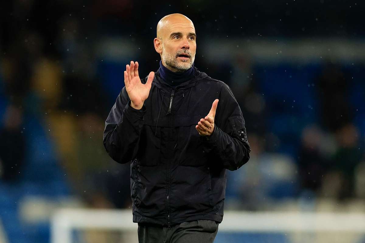 Guardiola "muito impressionado" com jovens do City após triunfo na Youth Cup