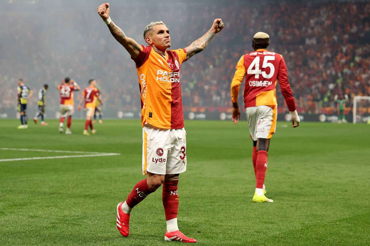 Skandal in der Tuerkei Gala Spieler Torreira von Stalker seiner Partnerin attackiert