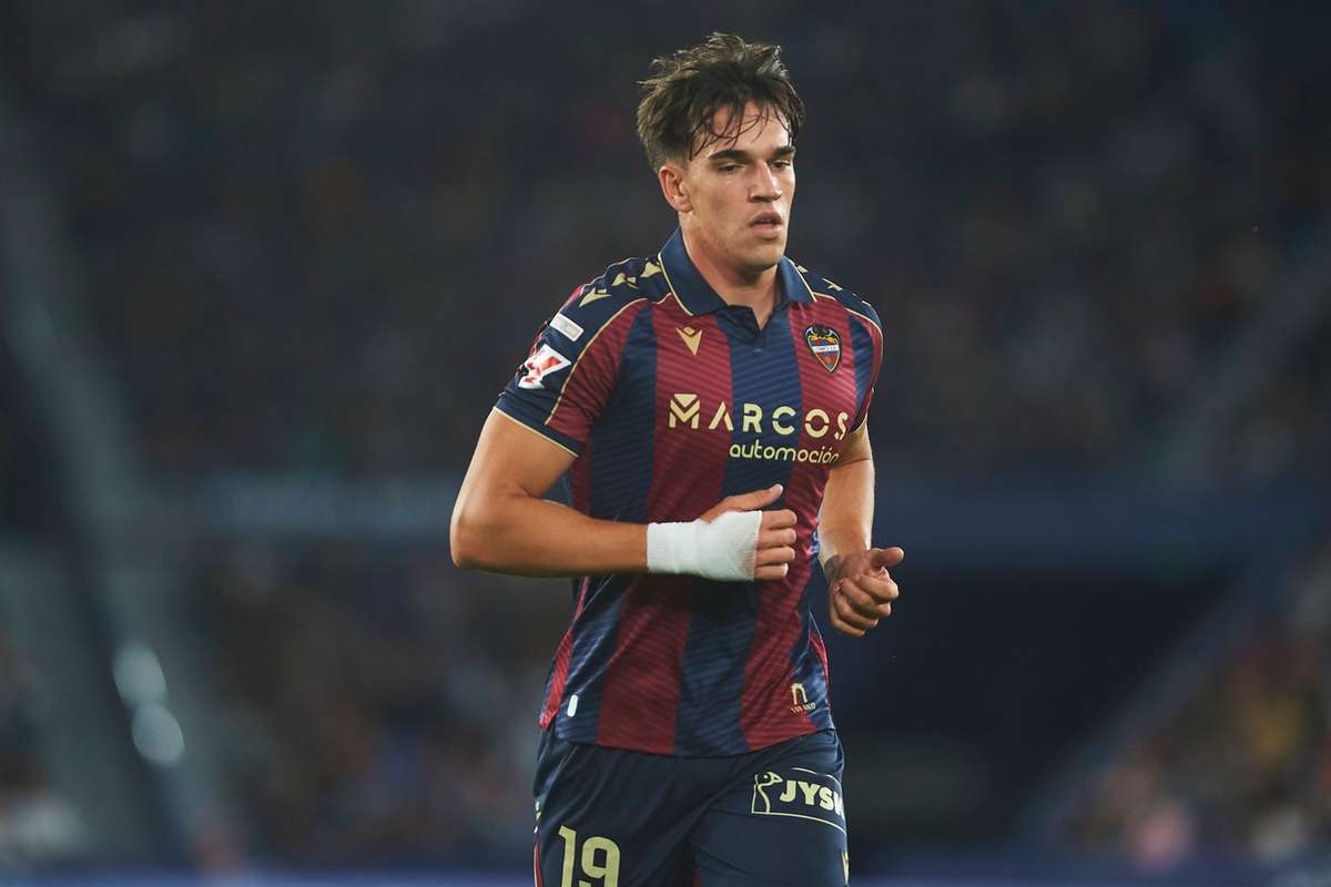 El Estrasburgo se interesa en la joven promesa del Levante Carlos Espí