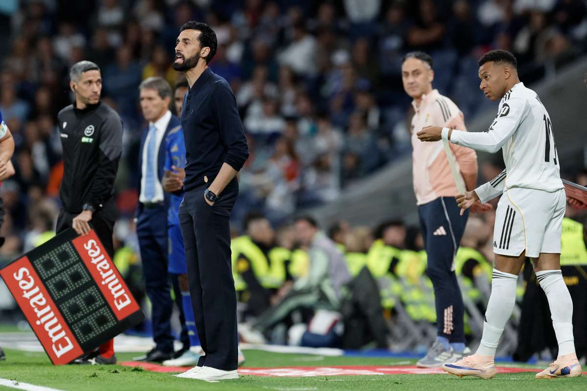 "Ma relation avec Mbappé reste la même", assure Arbeloa face à la presse