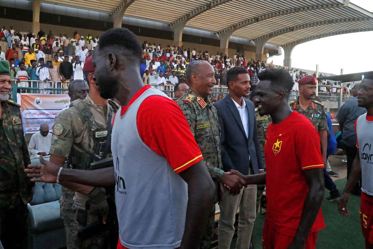 Tras una guerra de tres años, el fútbol regresa a Jartum con presencia militar