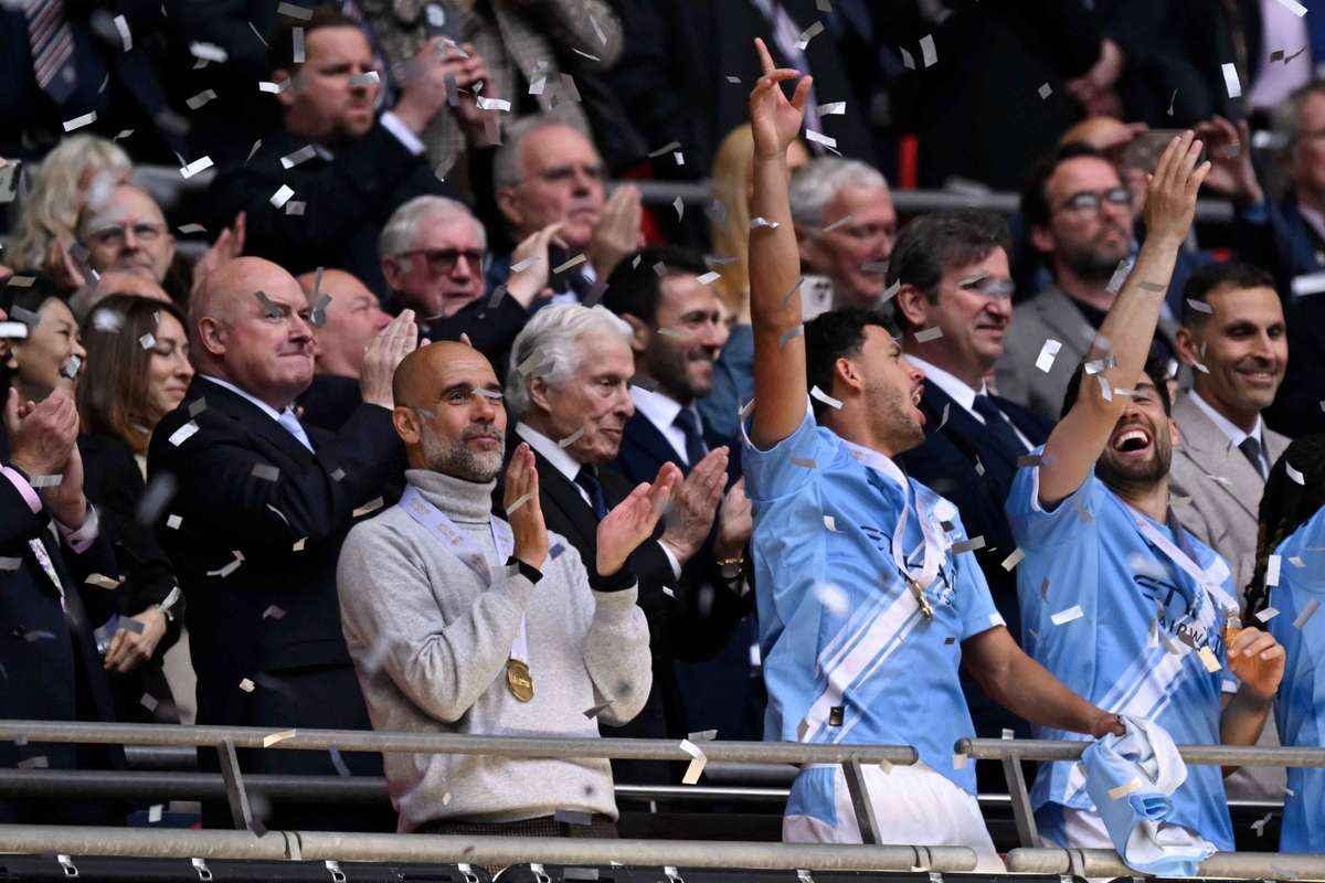 "Ni siquiera una cerveza" por la FA Cup, avisa Guardiola a sus jugadores