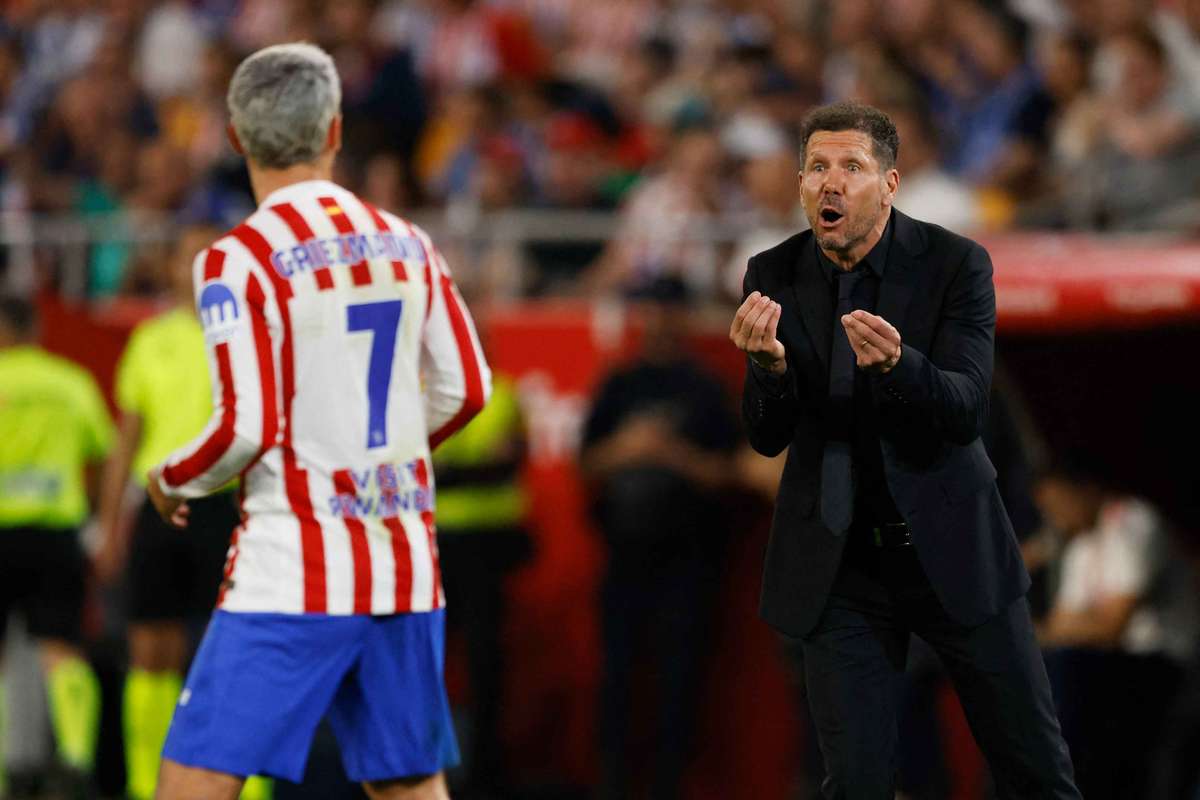 Simeone nostálgico com Griezmann: "Insubstituível não, mas não haverá outro igual"