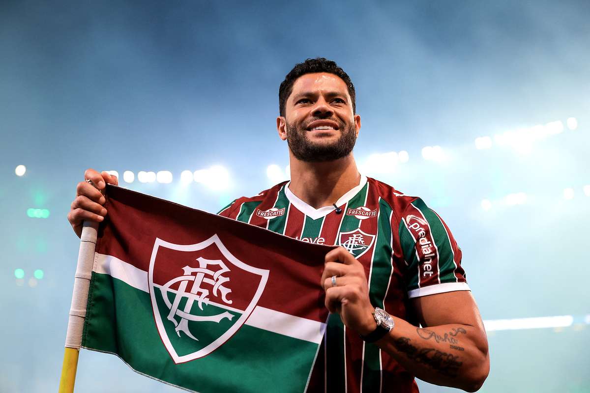Hulk é aplaudido no Maracanã e expressa ambição por conquistas com o Fluminense