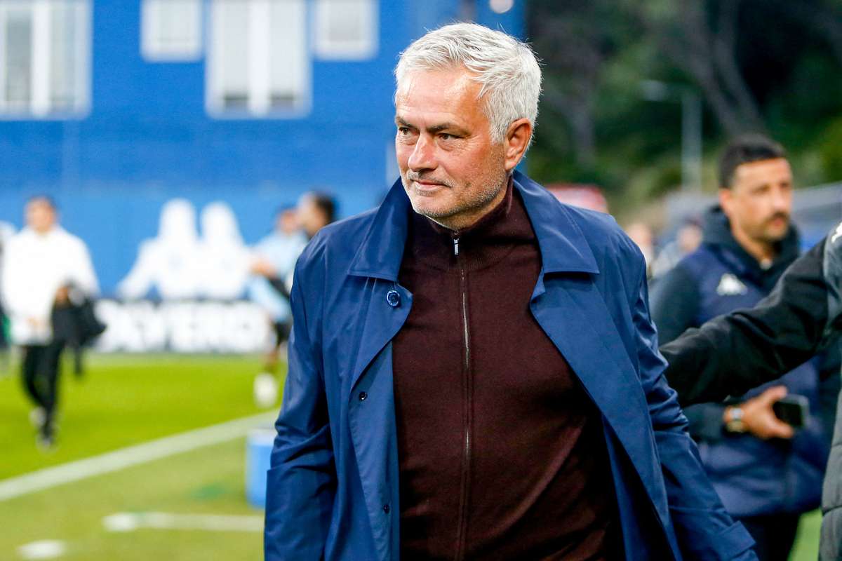 Mourinho admet des contacts entre son agent et le Real Madrid