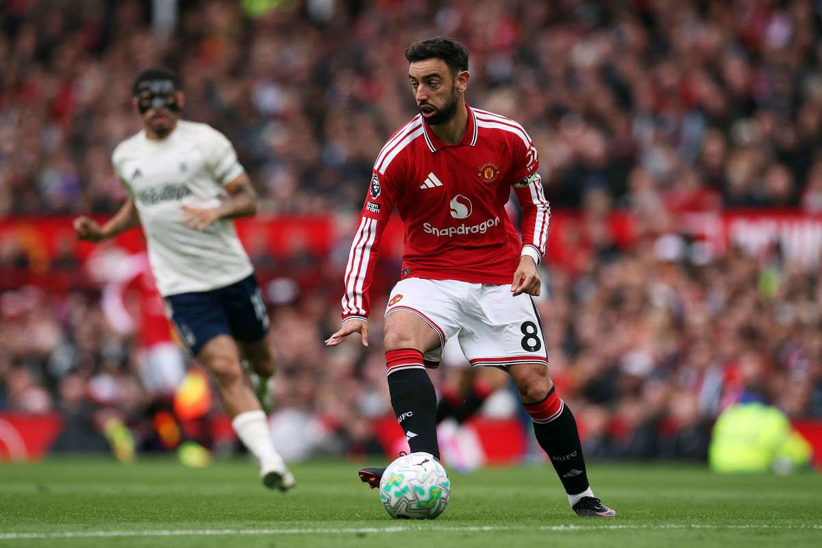 Premier League: Manchester United vence Forest de Vitor Pereira com marco portugues (3 2)