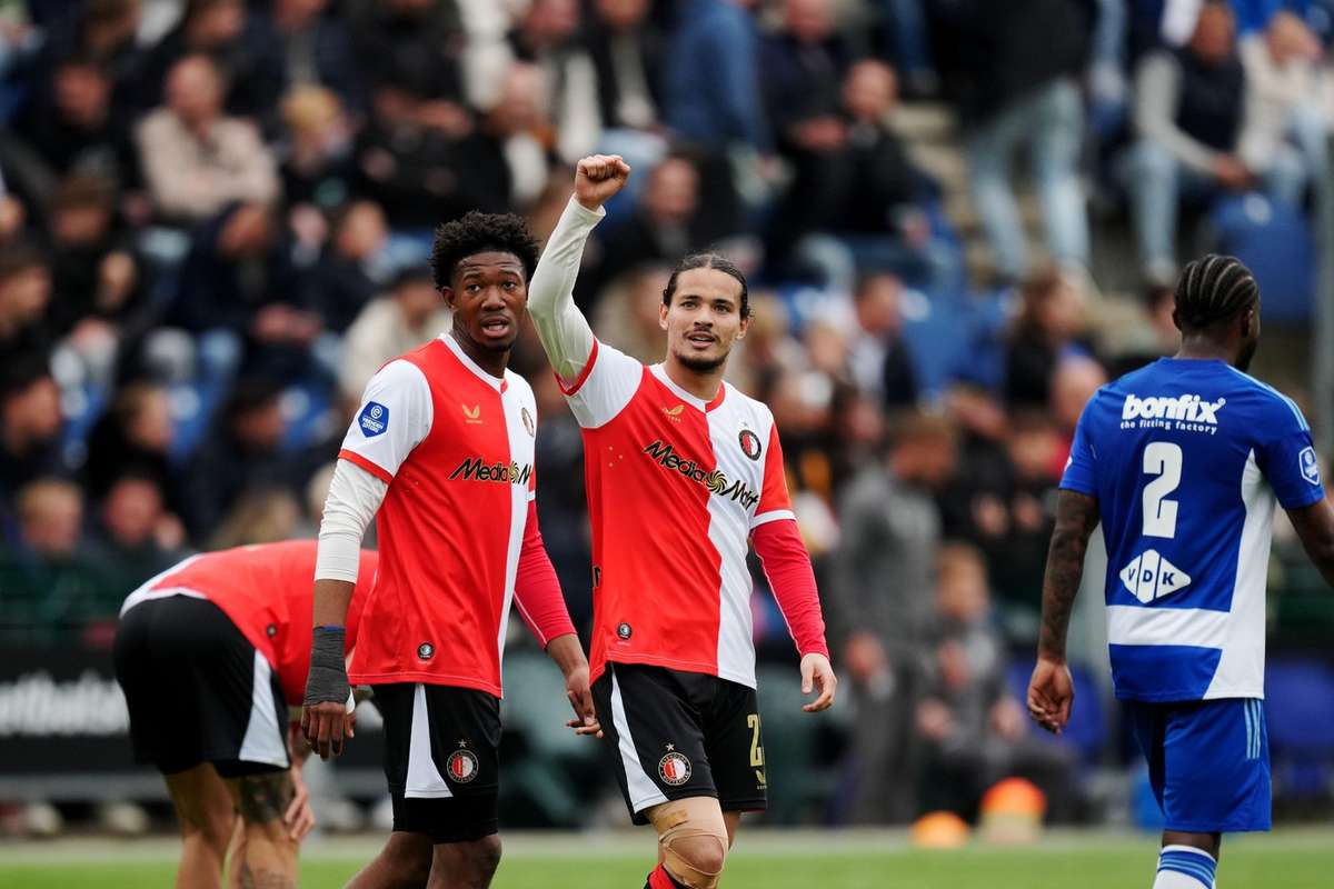 Feyenoord menyudahi musim lewat kemenangan nyaman melawan PEC Zwolle