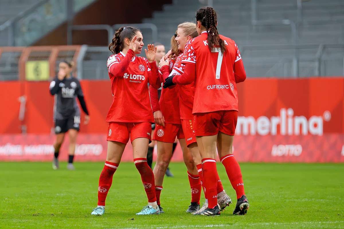 Zweiter Aufsteiger neben Meister VfB: Mainzer Fußballerinnen erstmals erstklassig