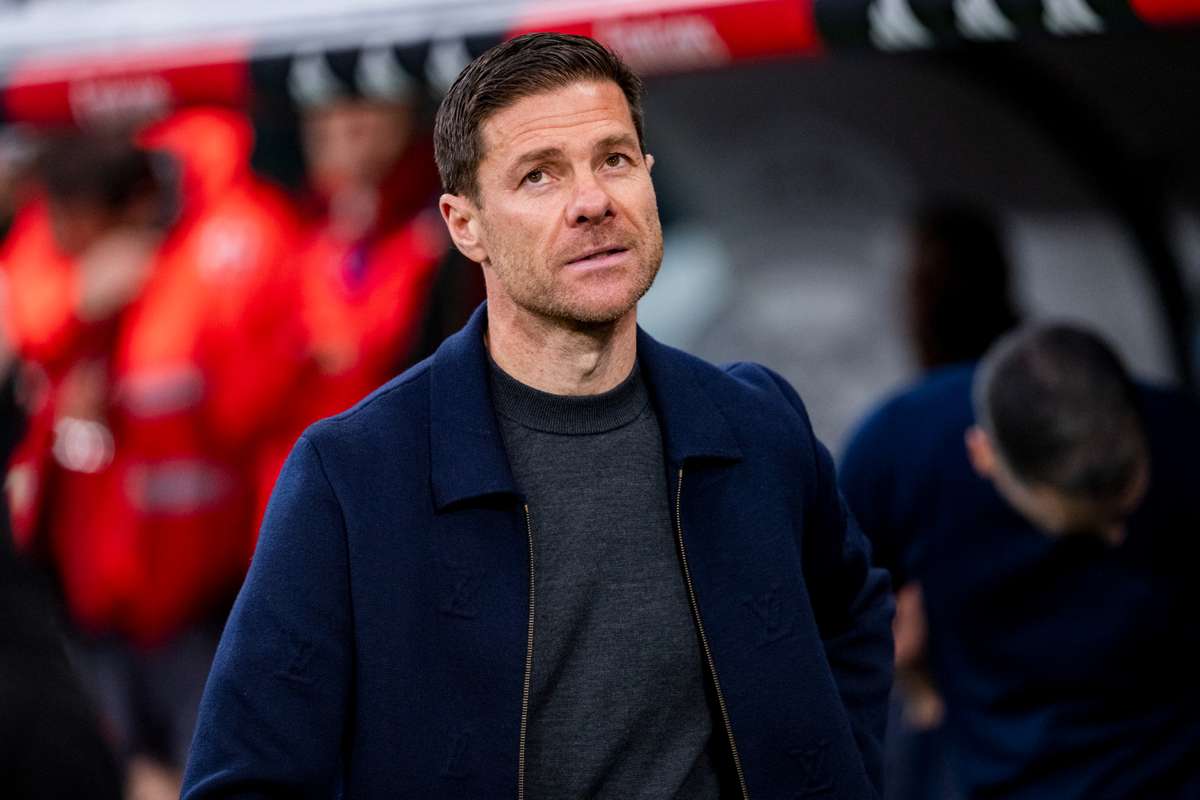 Eine gewaltige Mission Xabi Alonso soll Chelsea zurueck an die Spitze fuehren